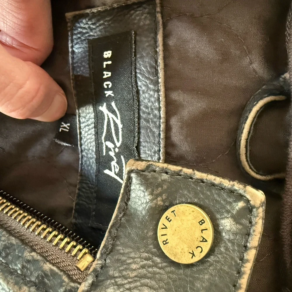 Black Rivet Dark Brown Leather Jacket - Picture 3 of 6